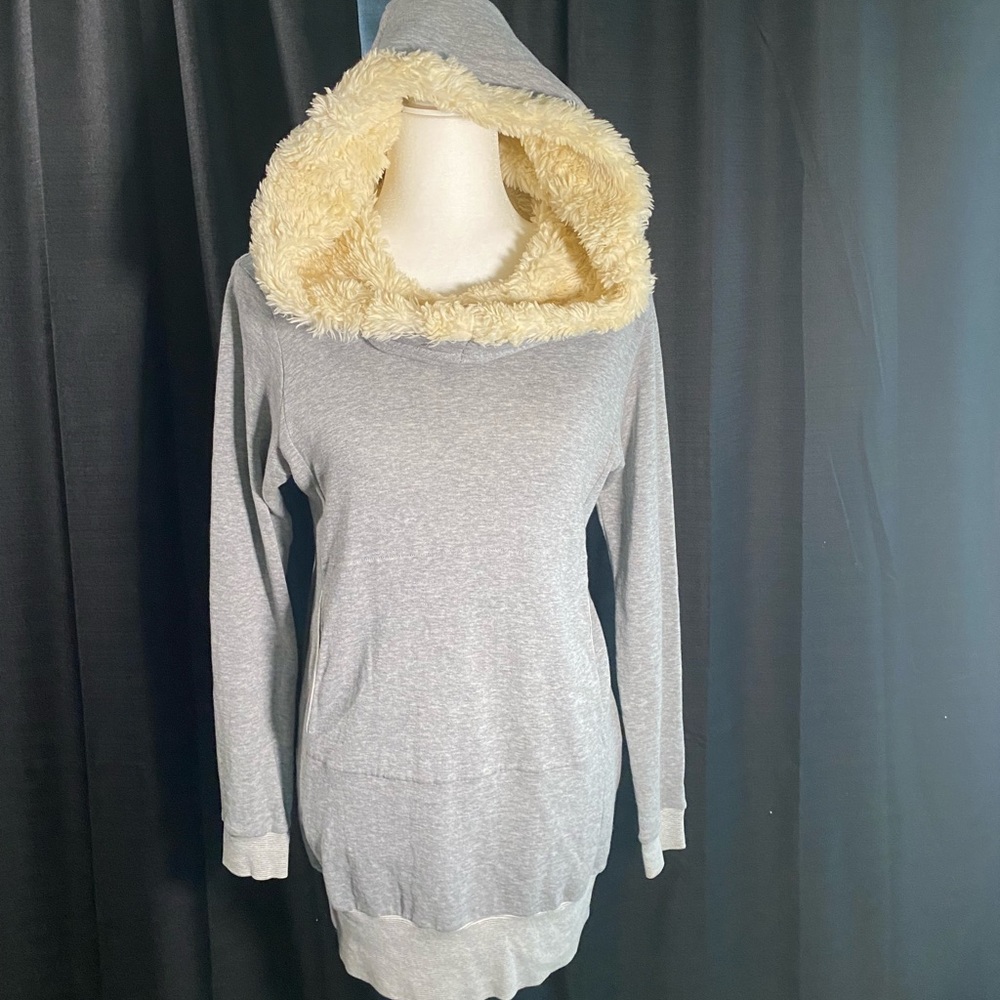 Gomme good Fur Hood Dress